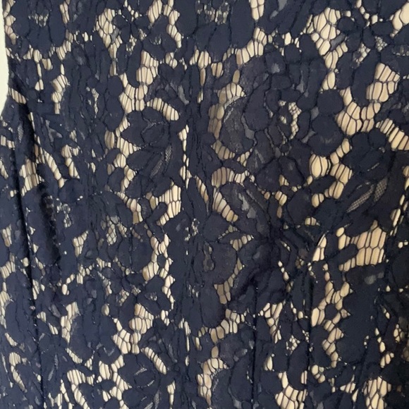 Vince Camuto lace overlay dress - Picture 2 of 7